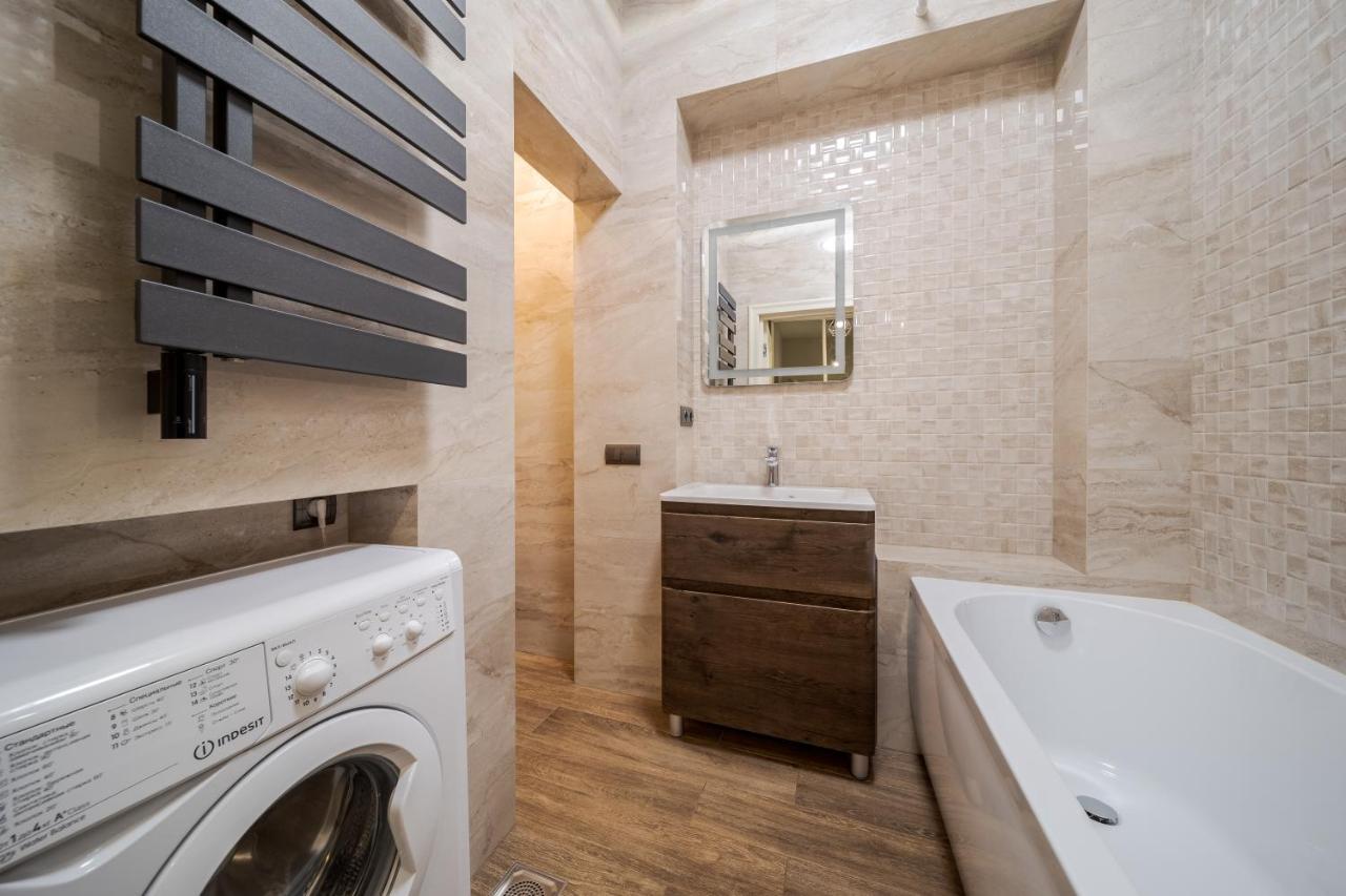 Inshiapartments On Kovzhuna Str ลวีฟ ภายนอก รูปภาพ